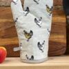 Single Oven Glove With A Chicken Print Design